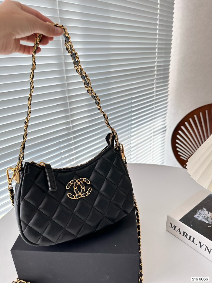 入手困難 Chanelシャネル 激安通販 ショルダーバック