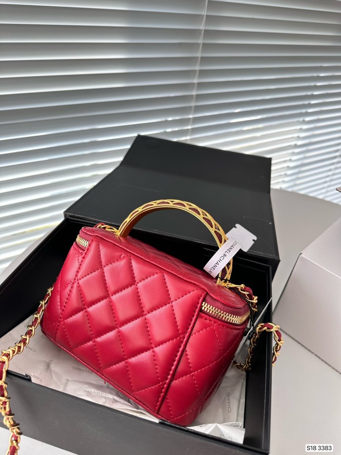 高品質 Chanelシャネル スーパーコピショルダーバック