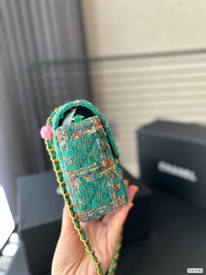 一目惚れ♪ Chanelシャネル スーパーコピー ショルダーバック