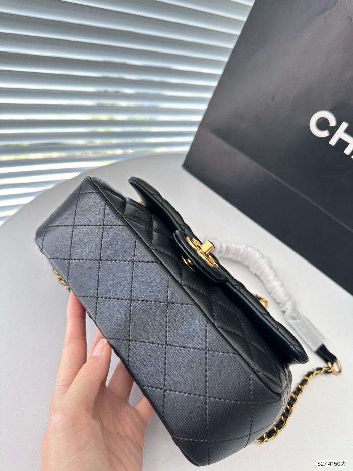 日本未入荷 Chanelシャネル 激安通販 ショルダーバック