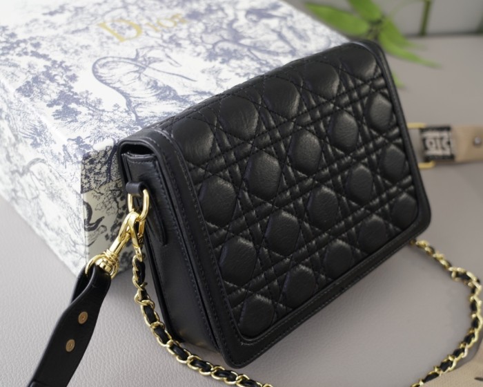累積売上総額第１位！Diorディオール 激安通販 レディース ショルダーバック