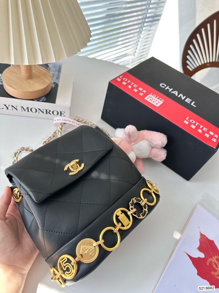 【話題商品！】Chanelシャネル コピーショルダーバック