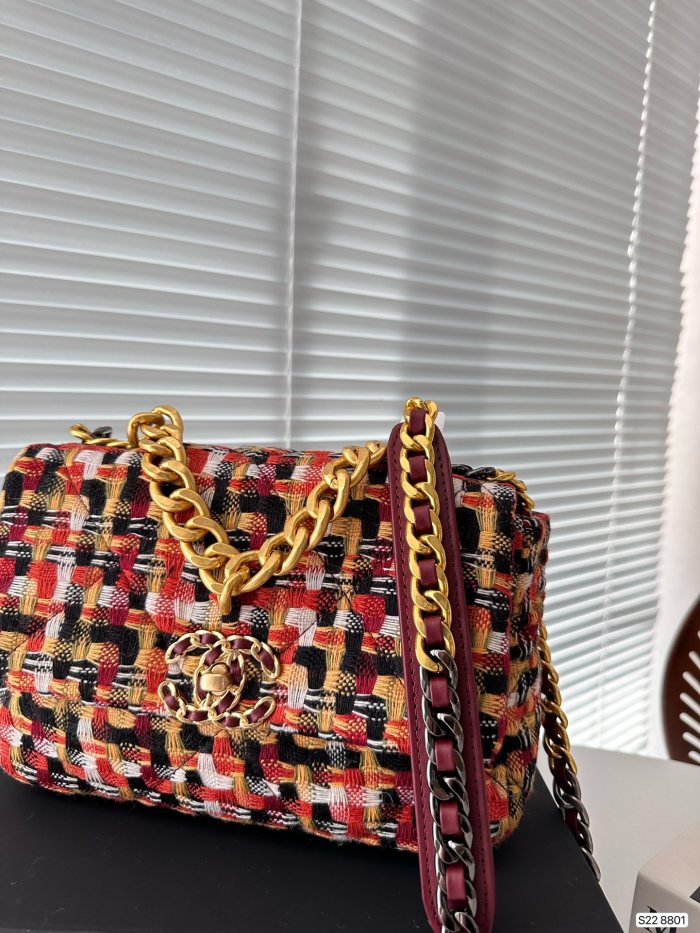 追跡付 Chanelシャネル ピーおすすめ ショルダーバック