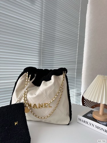 使い勝手良し Chanelシャネル スーパーコピー ショルダーバック