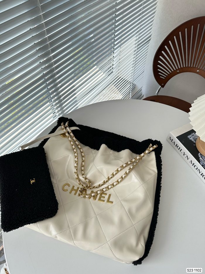 使い勝手良し Chanelシャネル スーパーコピー ショルダーバック