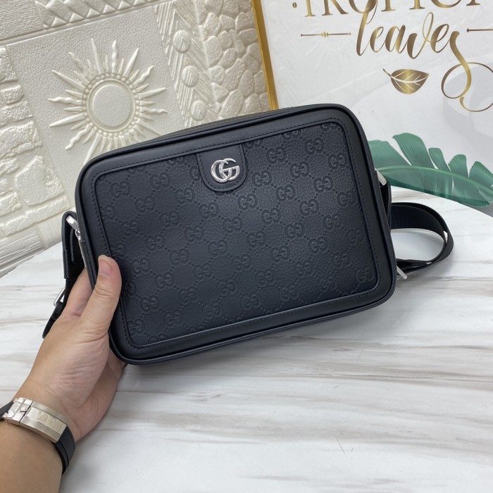 一目惚れ♪ Gucciグッチ 激安偽物 メンズショルダーバック