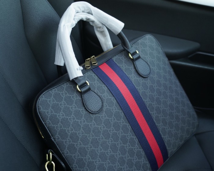 【話題商品！】Gucciグッチ コピー メンズハンドバック