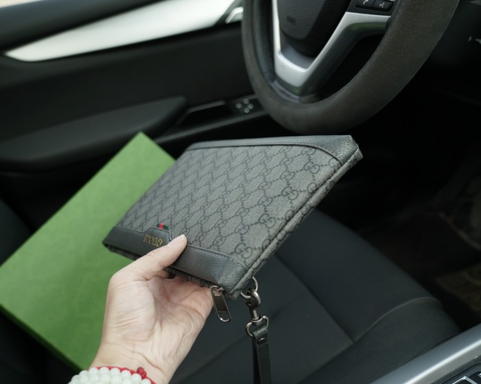 高品質 Gucciグッチ n級品メンズハンドバック