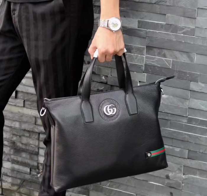 超奇跡の入荷☆ Gucciグッチ 偽物通販 メンズハンドバック