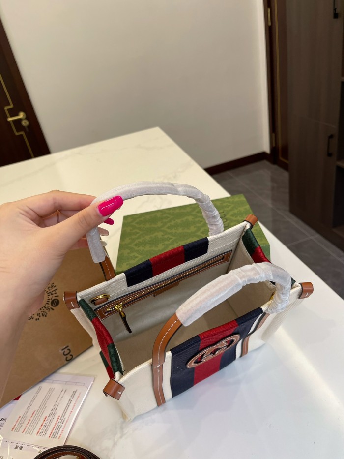 大人気 Gucciグッチ コピーおすすめ レディース ショルダーバック