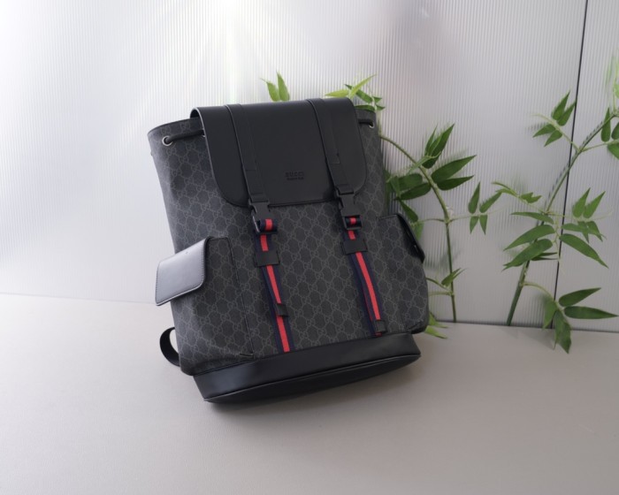 日本未入荷 Gucciグッチ スーパーコピー メンズリュックバック
