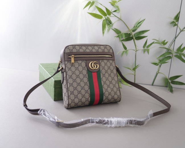 大人気 Gucciグッチ コピーおすすめ メンズショルダーバック