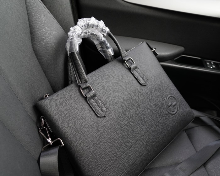 入手困難 Gucciグッチ 激安偽物メンズハンドバック