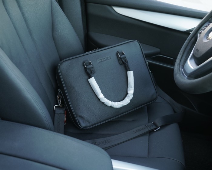 超奇跡の入荷☆ Hermes エルメス 激安通販 メンズハンドバック