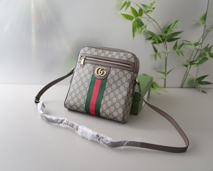 大人気 Gucciグッチ コピーおすすめ メンズショルダーバック