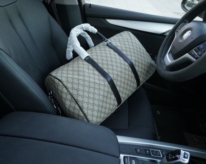 入手困難 Gucciグッチ コピー メンズハンドバック