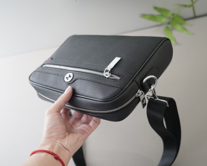 稀少 Gucciグッチ コピーおすすめ メンズショルダーバック