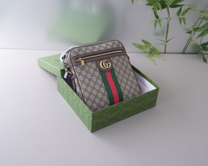 大人気 Gucciグッチ コピーおすすめ メンズショルダーバック