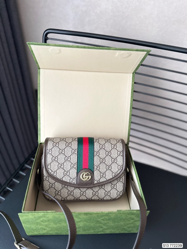 新作 Gucciグッチ コピーおすすめ レディース ショルダーバック