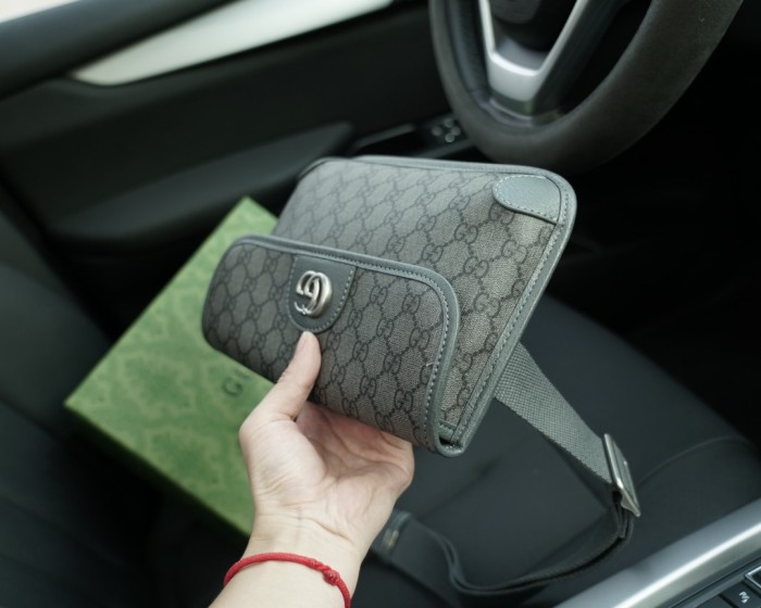 入手困難 Gucciグッチ コピー メンズ ショルダーバック
