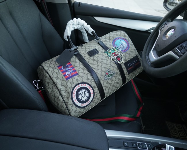 入手困難 Gucciグッチ コピー メンズハンドバック