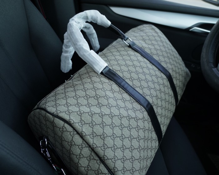 入手困難 Gucciグッチ コピー メンズハンドバック