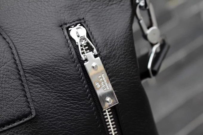 超奇跡の入荷☆ Gucciグッチ 偽物通販 メンズハンドバック