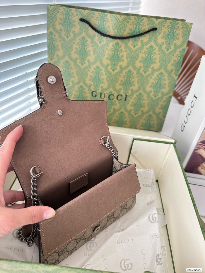 【話題商品！】Gucciグッチ スーパーコピー レディース ショルダーバック