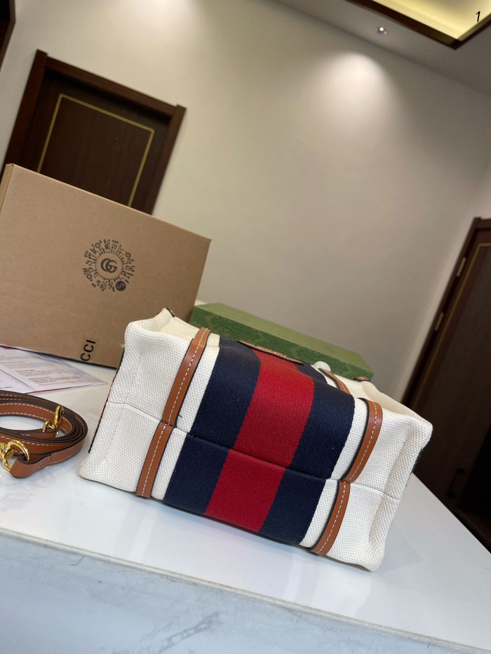 大人気 Gucciグッチ コピーおすすめ レディース ショルダーバック