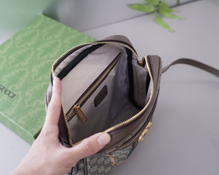 大人気 Gucciグッチ コピーおすすめ メンズショルダーバック
