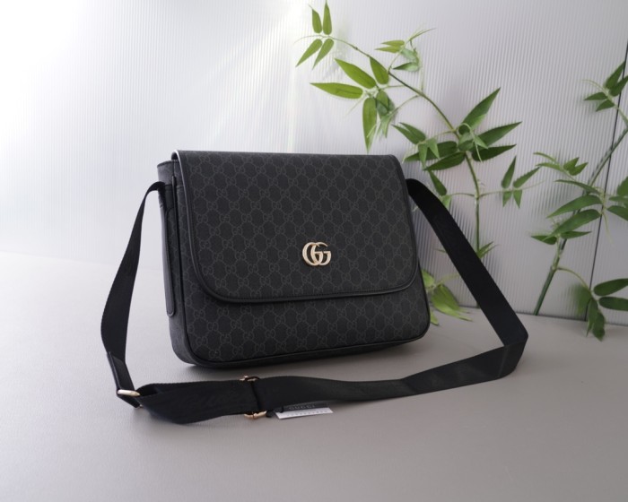 一目惚れ♪ Gucciグッチ n級品 メンズショルダーバック