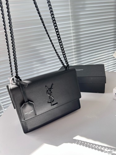 入手困難 YSLイヴ サンローラン 激安通販 ショルダーバッグ