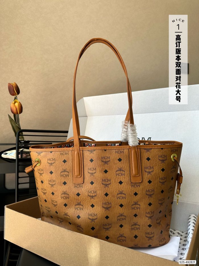 一目惚れ♪ MCMエムシーエム n級品 ハンドバッグ
