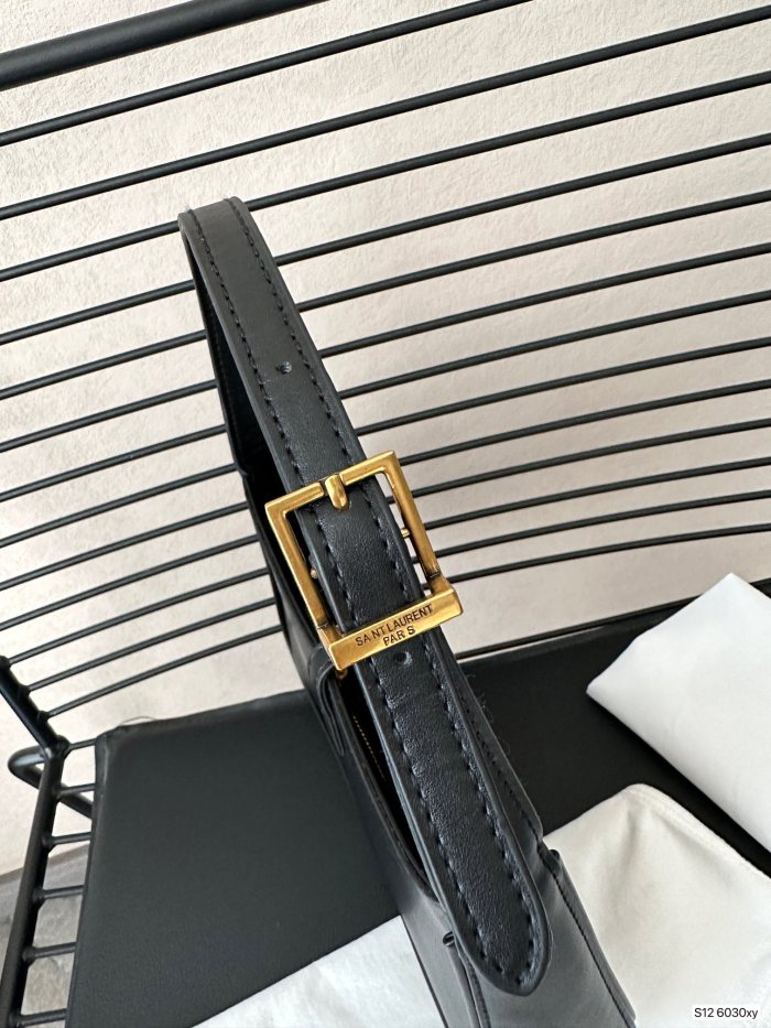 使い勝手良し YSLイヴ サンローラン スーパーコピー ショルダーバッグ