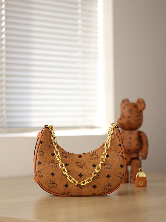 使い勝手良し MCMエムシーエム コピー ショルダーバック