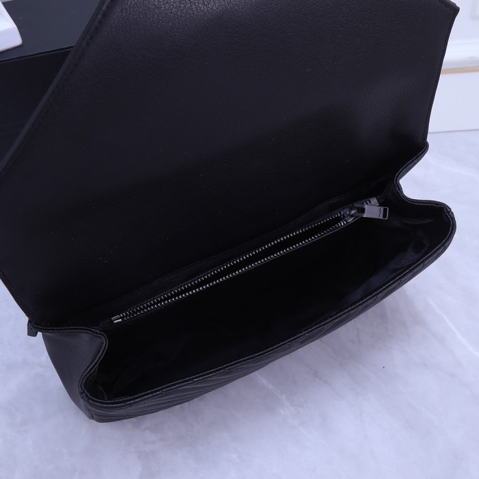 超話題! YSLイヴ サンローラン 偽物通販 ショルダーバッグ