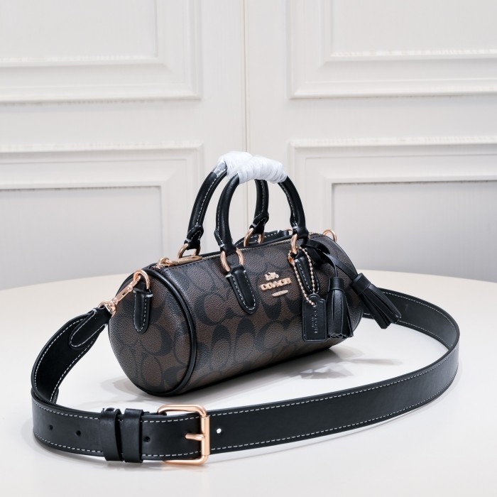高品質Coachコーチ スーパーコピー ショルダーバッグ