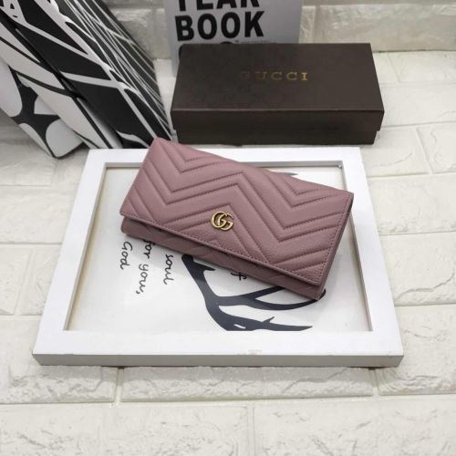 日本未入荷 Gucciグッチ n級品 財布