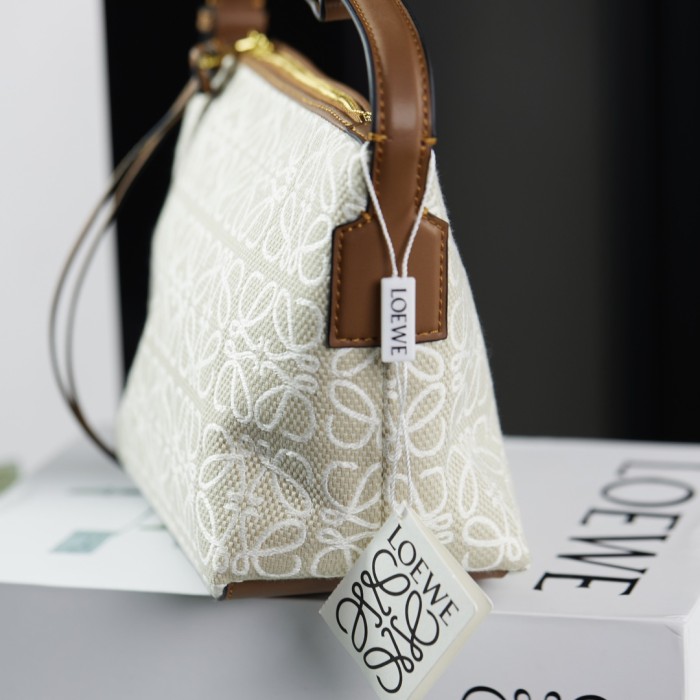 追跡付 Loeweロエベ コピーおすすめ レディースハンドバック