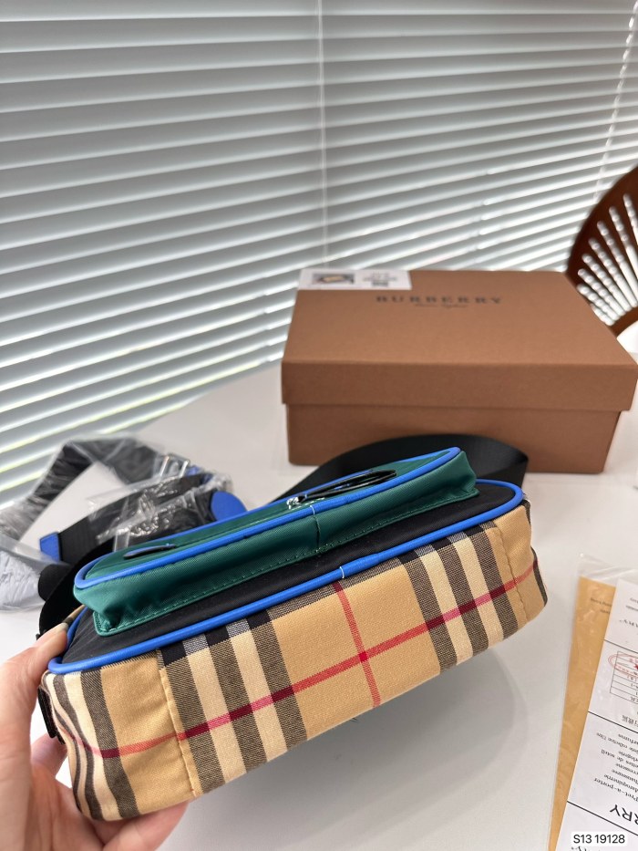 ★超人気 Burberry バーバリー 激安通販 ショルダーバッグ