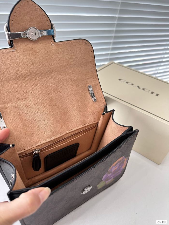 【限定】Coachコーチ スーパーコピー ショルダーバッグ
