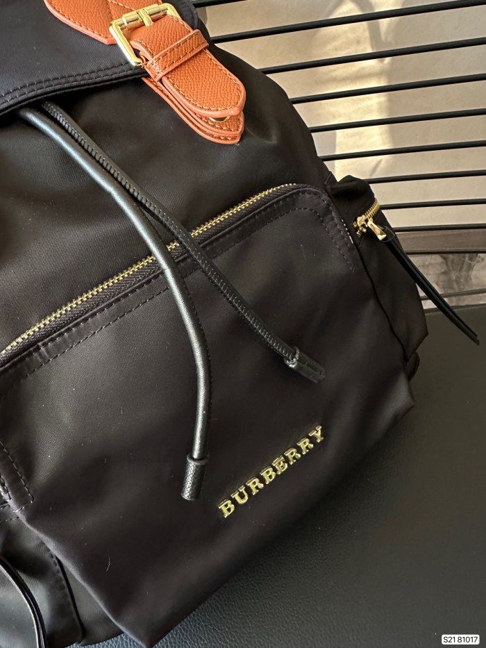 一目惚れ♪ Burberry バーバリー 激安偽物 リュックバッグ