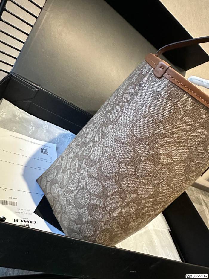 入手困難 Coachコーチ スーパー コピー ハンドバック