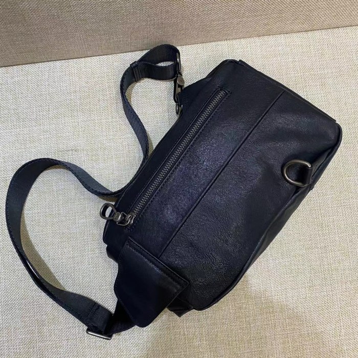 大人気 Marni マルニ メンズ コピー メンズ ハンドバック
