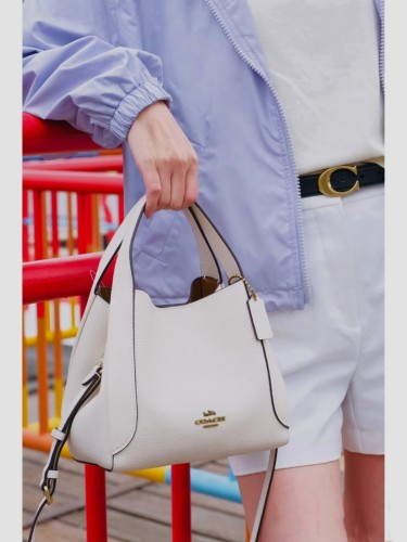 稀少 Coachコーチ コピーおすすめ ショルダーバッグ