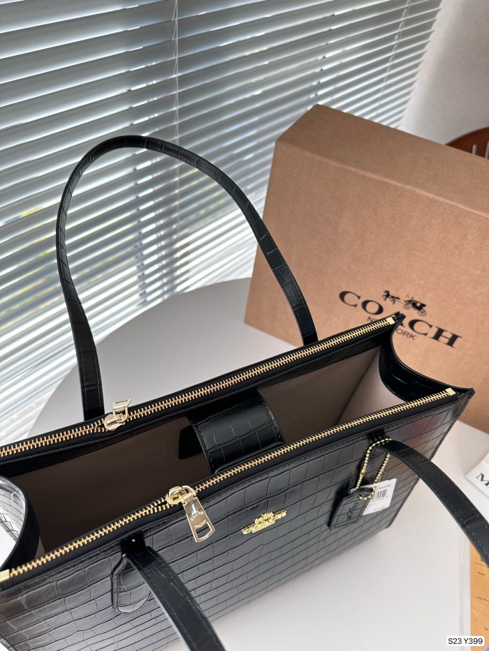日本未入荷 Coachコーチ 激安偽物 ハンドバック