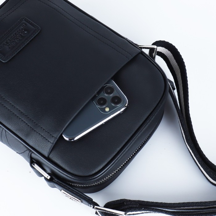 日本未入荷 Ballyバリー スーパーコピー メンズショルダーバッグ