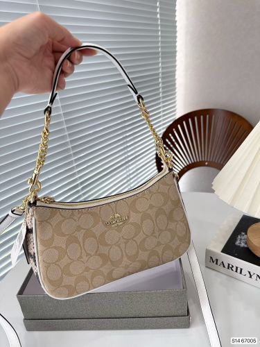 超奇跡の入荷☆ Coachコーチ 偽物通販 ショルダーバッグ