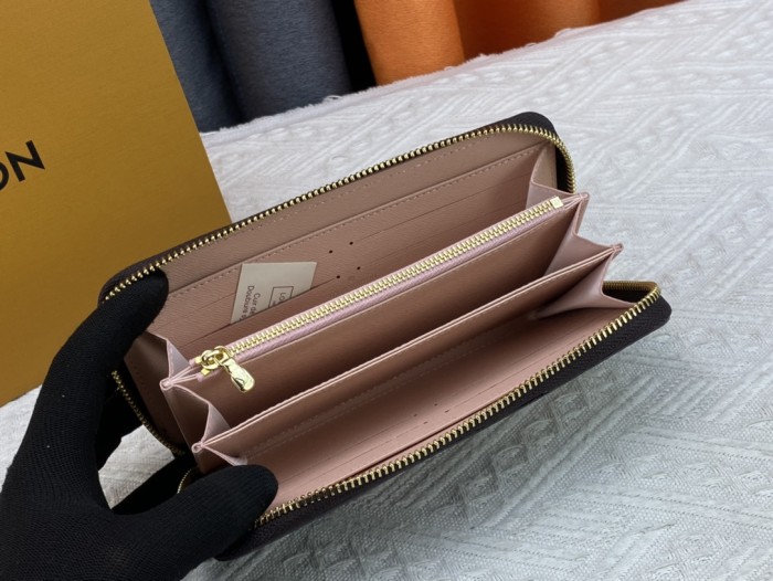 超奇跡の入荷☆ Louis vuittonルイヴィトン n級品 財布