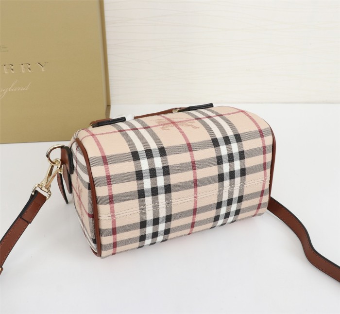 大人気 Burberry バーバリー n級品 レディース ショルダーバッグ